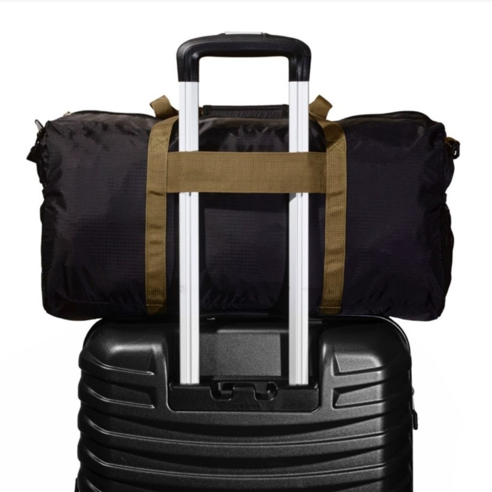 ⭐BNWT Go Pac Weekender Duffle 35L in Color NightForest - Picture 4 of 11
